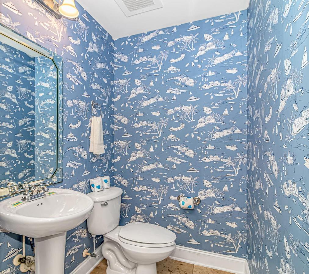 Ocean Breeze Luxury Villas 3D, Nicely Updated! Across From The Ocean! Sleeps 18 ! Мертл-Біч Екстер'єр фото